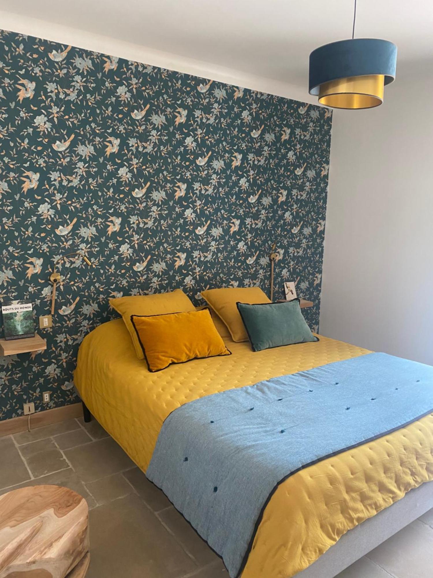 Maison Terre De Lune Mondragon Esterno foto