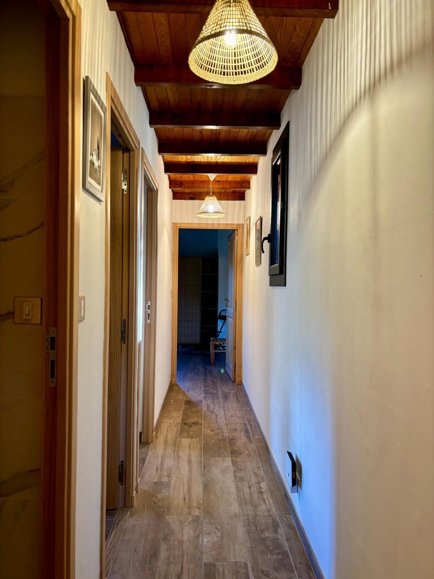 Maison Terre De Lune Mondragon Esterno foto